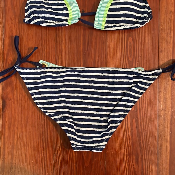 NWOT Sperry Striped Navy Triangle Bikini - Picture 2 of 4